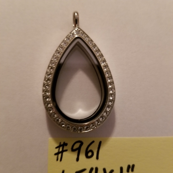 ✅#961 NIB Origami Owl Pendant Chain Eiffel Tower Cr - Picture 5 of 13